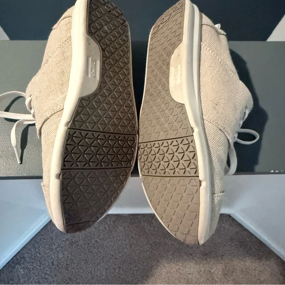 Toms Womens Del Rey Sneakers Metallic Beige Linen Size 8